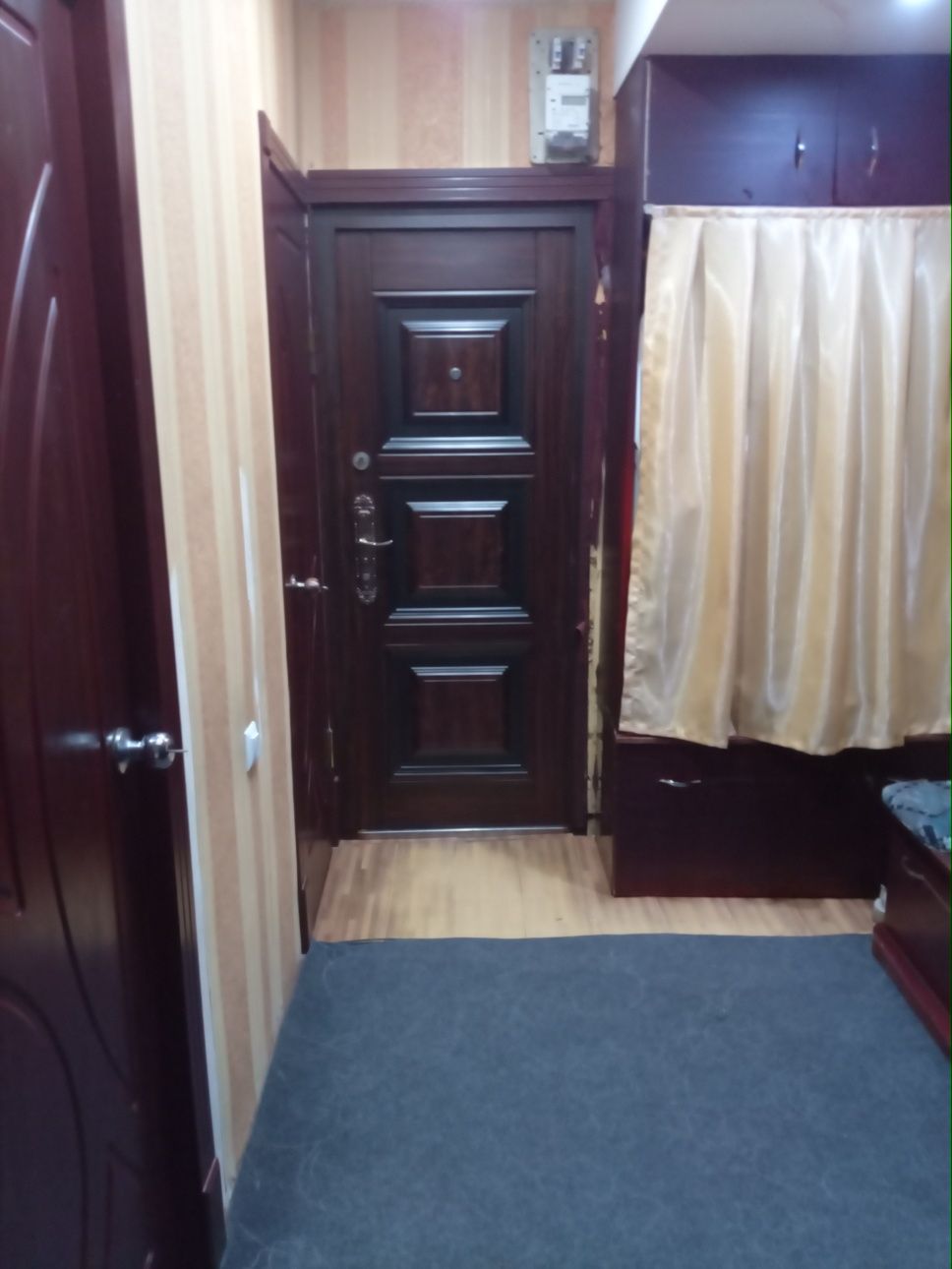 Продаётся квартира 3 комнатный