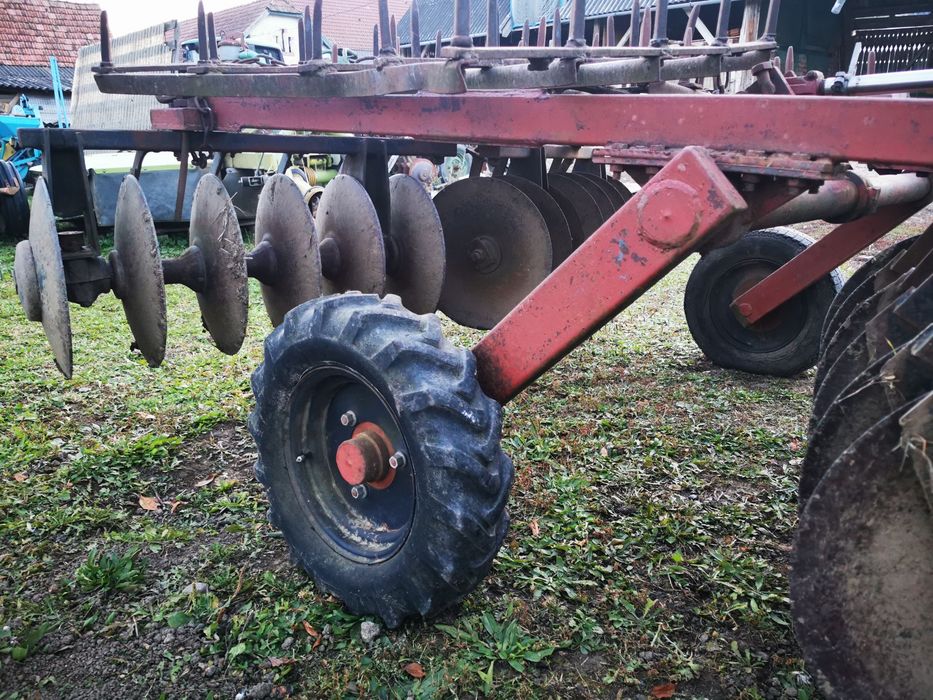 De vanzare disc agricol romanesc