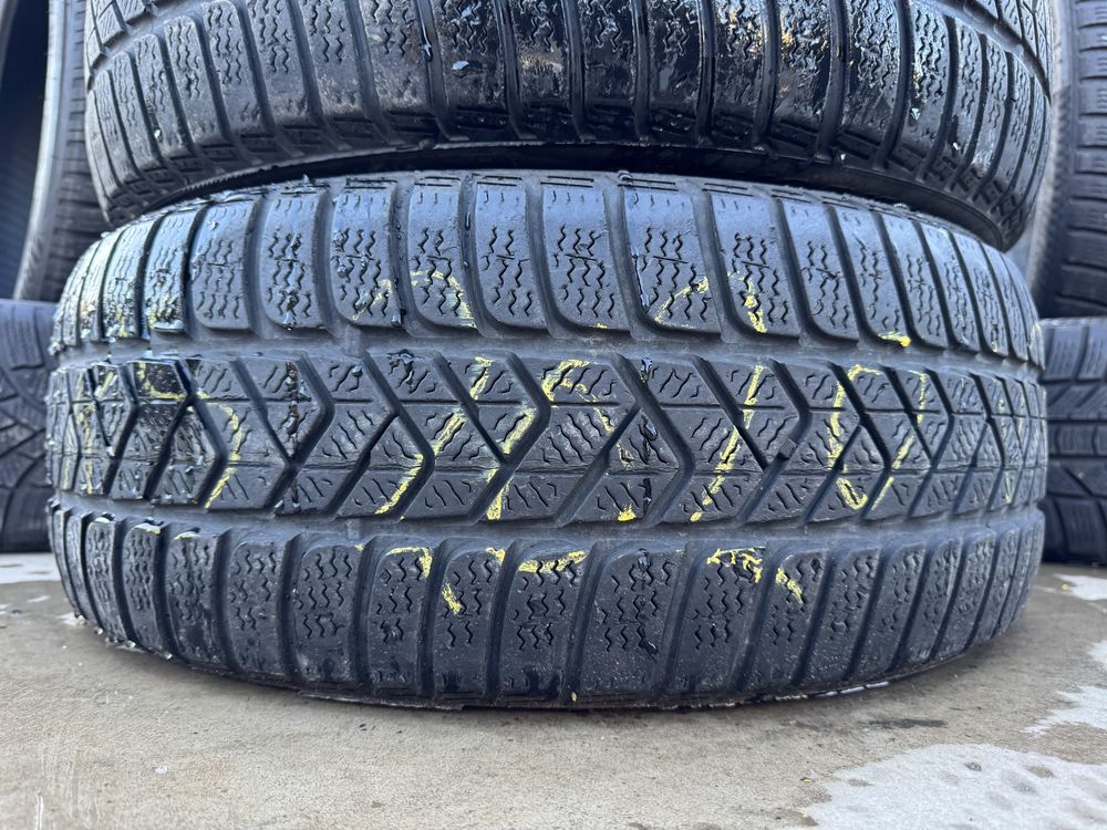 Anvelope 225/40/19 Pirelli