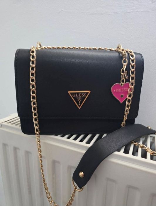 Vând Genti de firmă