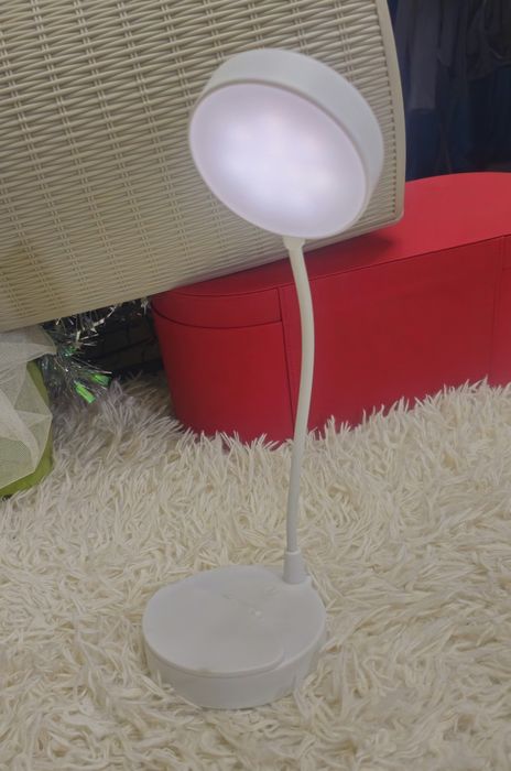 Лампа настольная usb