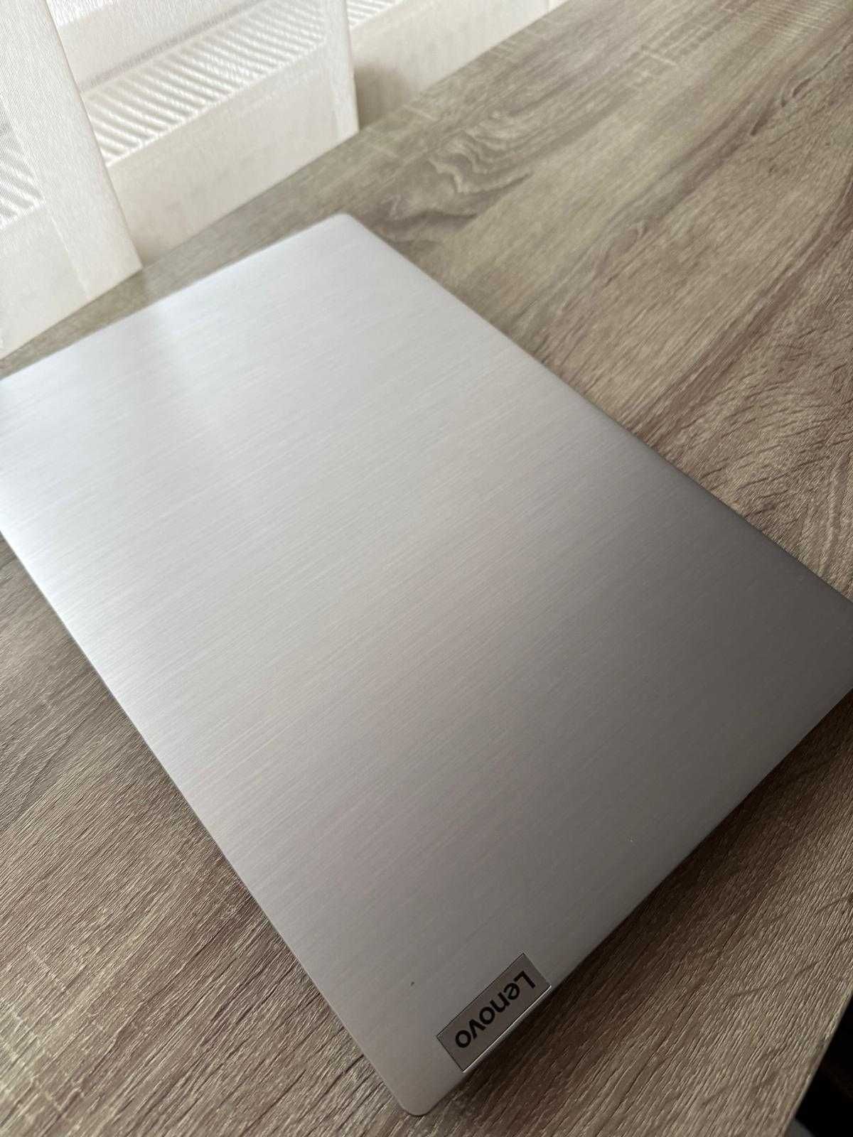 Laptop Lenovo IdeaPad 3 15IIL05 cu procesor Intel® Core™ i7-1065G7