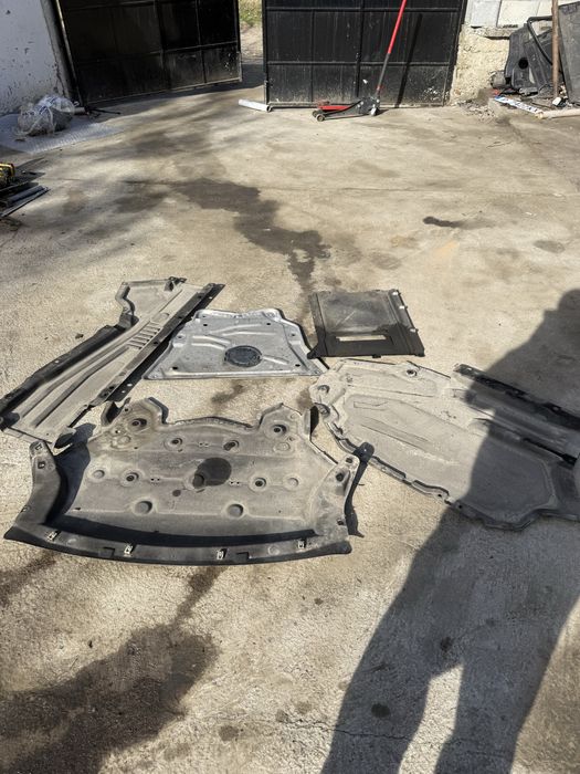 Кори под купето БМВ Х6 Ф16 (Kori pod kupeto BMW X6 f16)