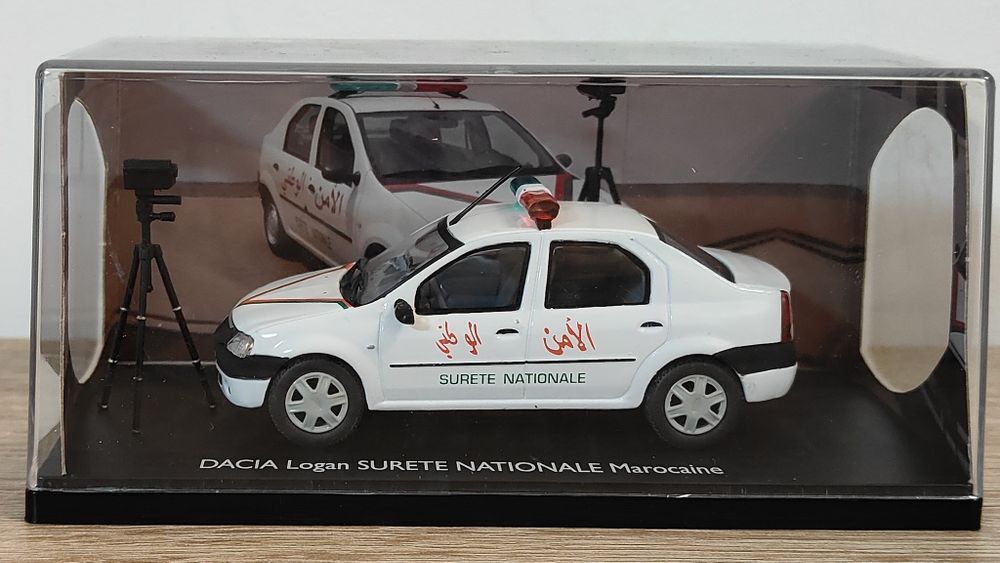 Macheta Dacia Logan Poliție 1/43