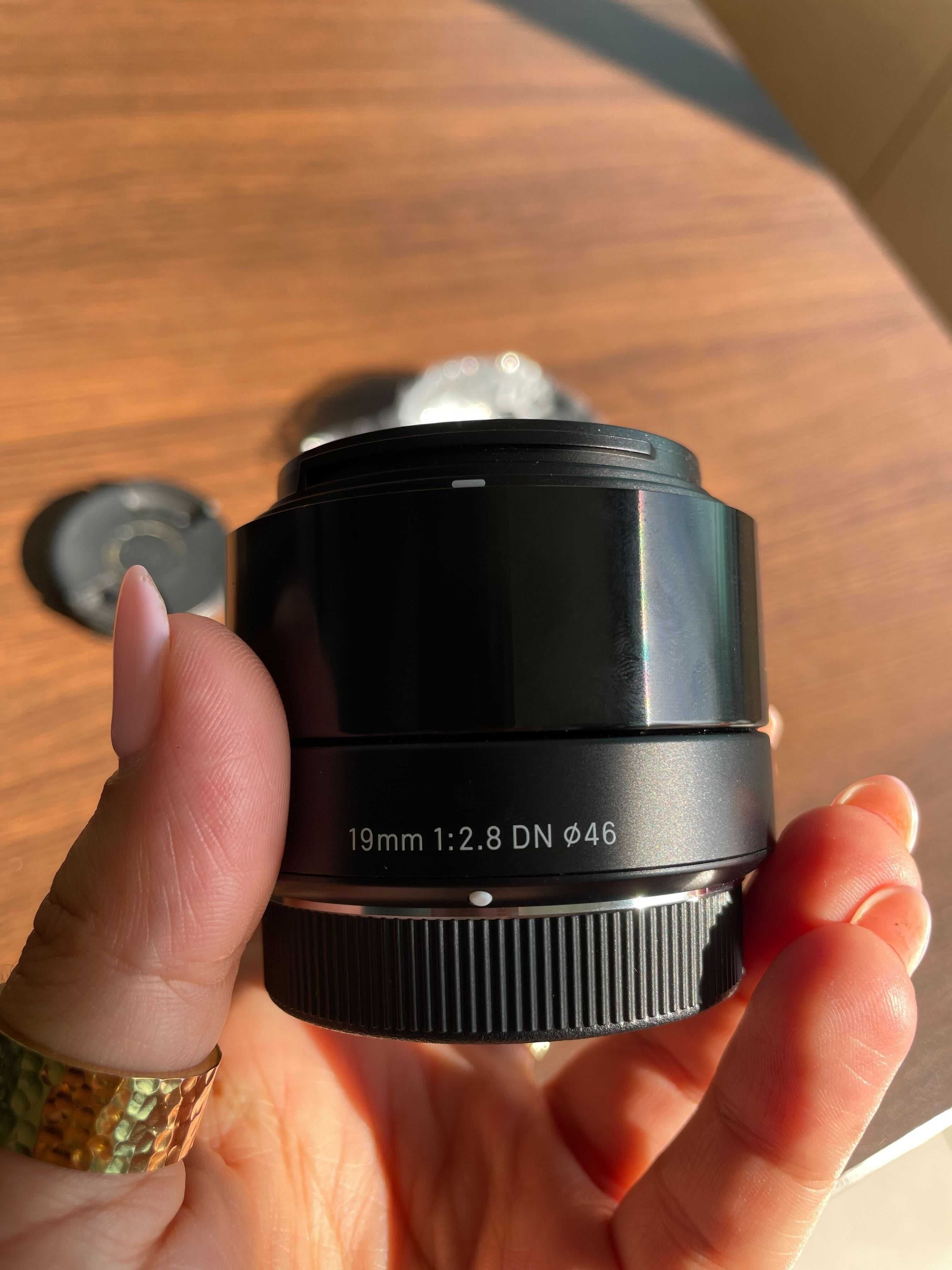 Обектив Sigma 19mm f/2.8 DN Art Lens