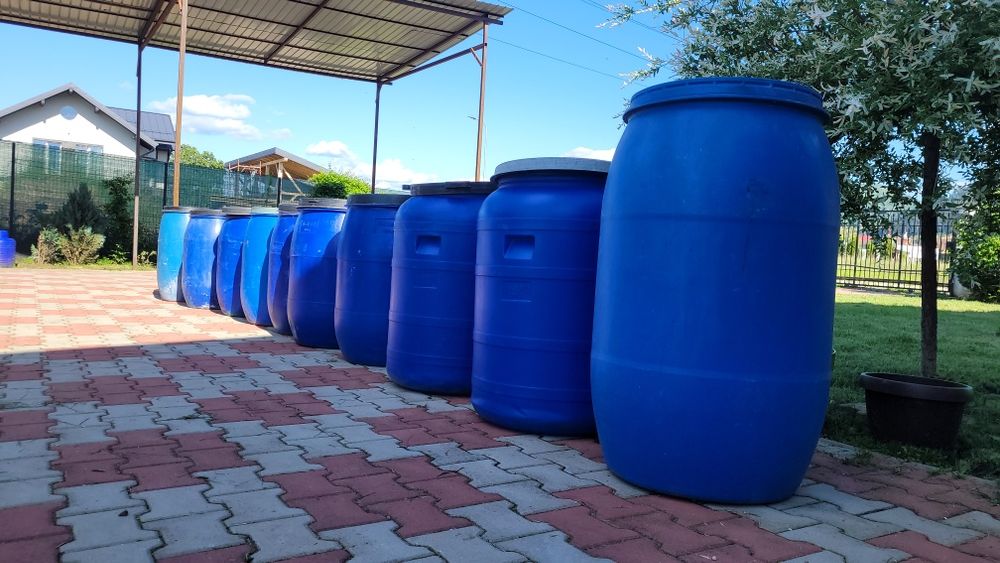 Butoaie plastic 120l