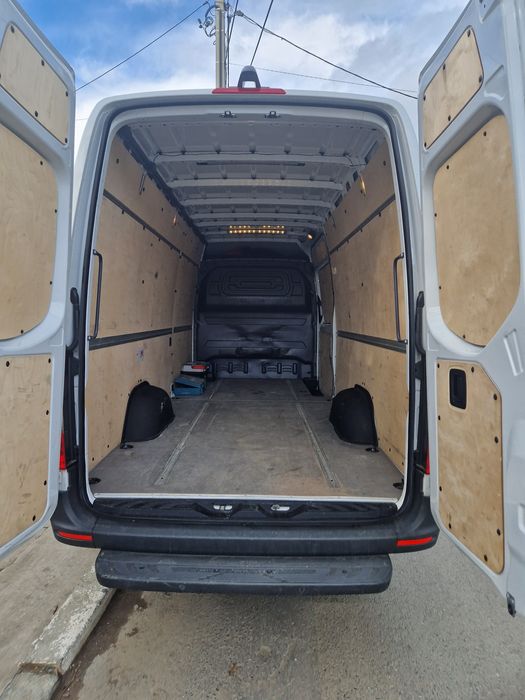 Transport marfa mobila București și în țară duba 3.5t