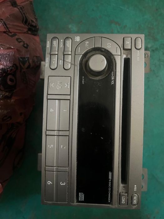 Магнитола от субару форестер 2007 года в идеальном состоянии