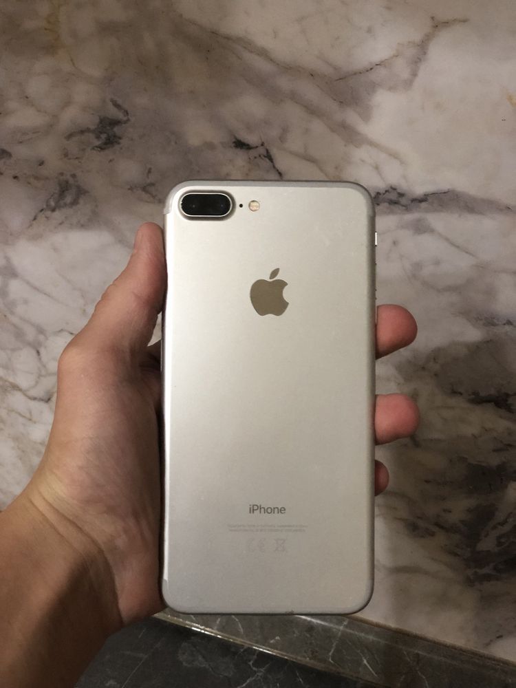 Продам Iphone 7plus в медиальном состоянии