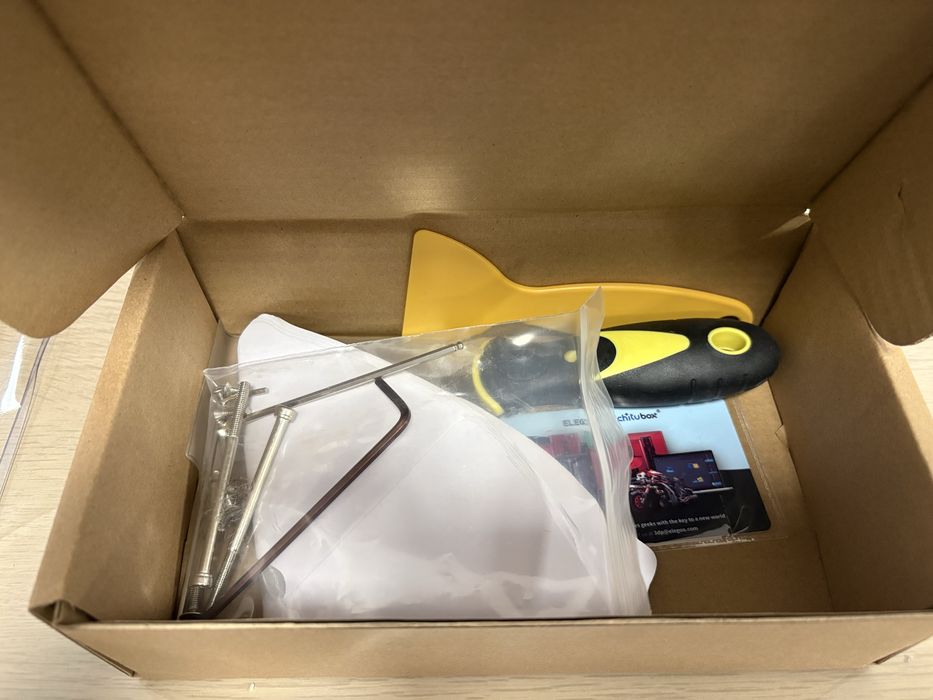 Vand imprimanta 3D Elegoo Saturn 4 Ultra