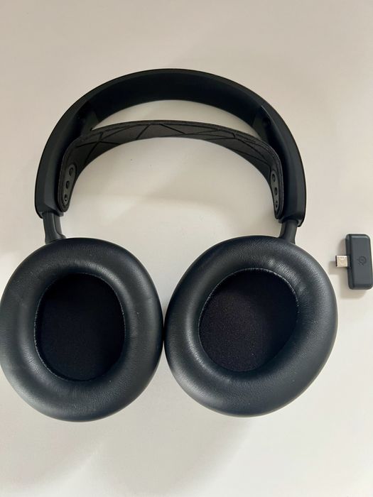 Casti SteelSeries Arctis Nova 7P Wireless (Playstation version) +CADOU