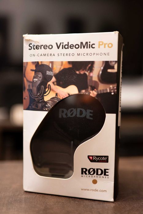 Microfon profesional DSLR Mirrorless Rode VideoMic Pro Rycote Black