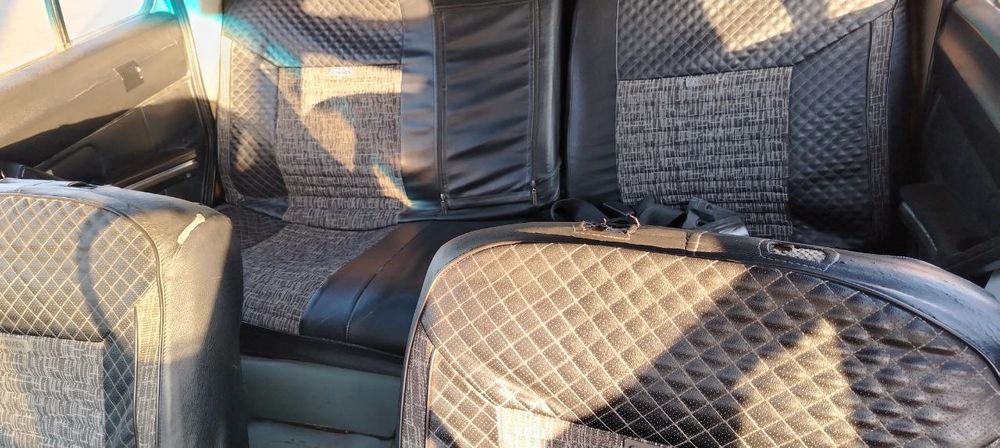 Машина продаётся. Газ 24.