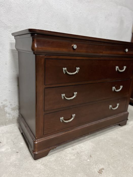 Скрин  DREXEL HERITAGE Louis Philippe Collection