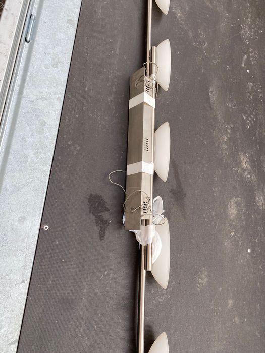 Lampa bucătărie , Deasupra mesei