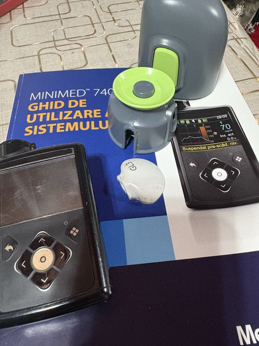 Pompă de insulină medronic 740 cuplată cu senzori 3 ani valabilitate