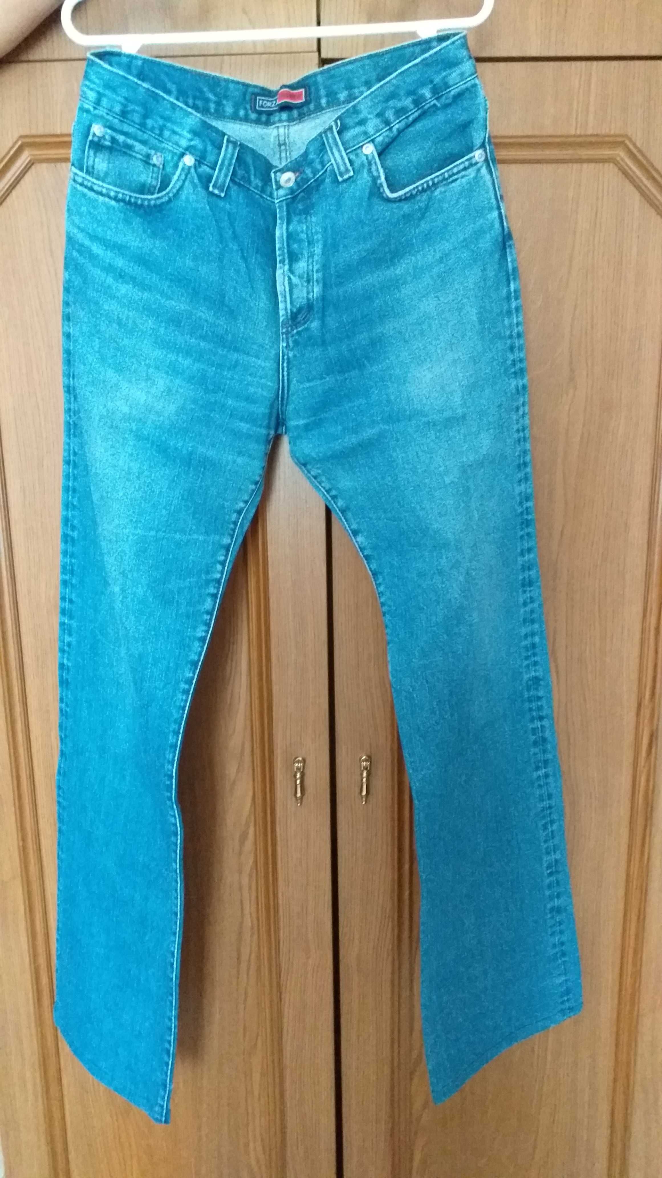 Pantaloni stil Jeans pt barbati