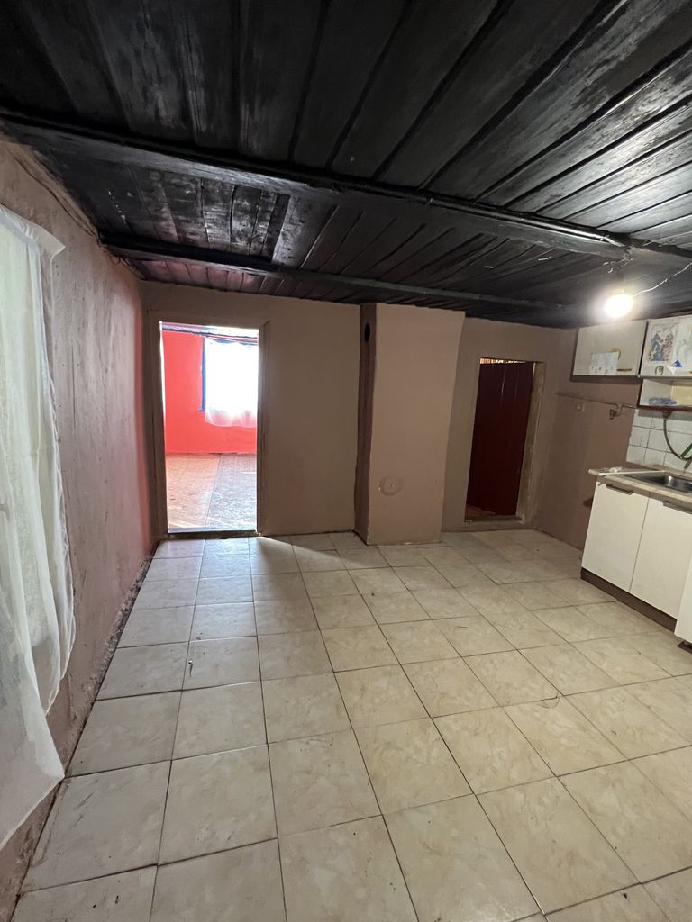 Продава се Къща в с. Литаково, Област София-област - 1090 кв.м за 26 €/кв.м - Снимка #3