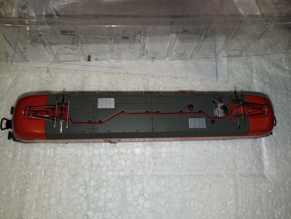 Locomotiva  piko railion trenulet electric scara HO
