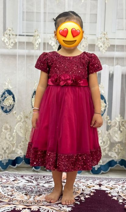 Көйлектер сатылады