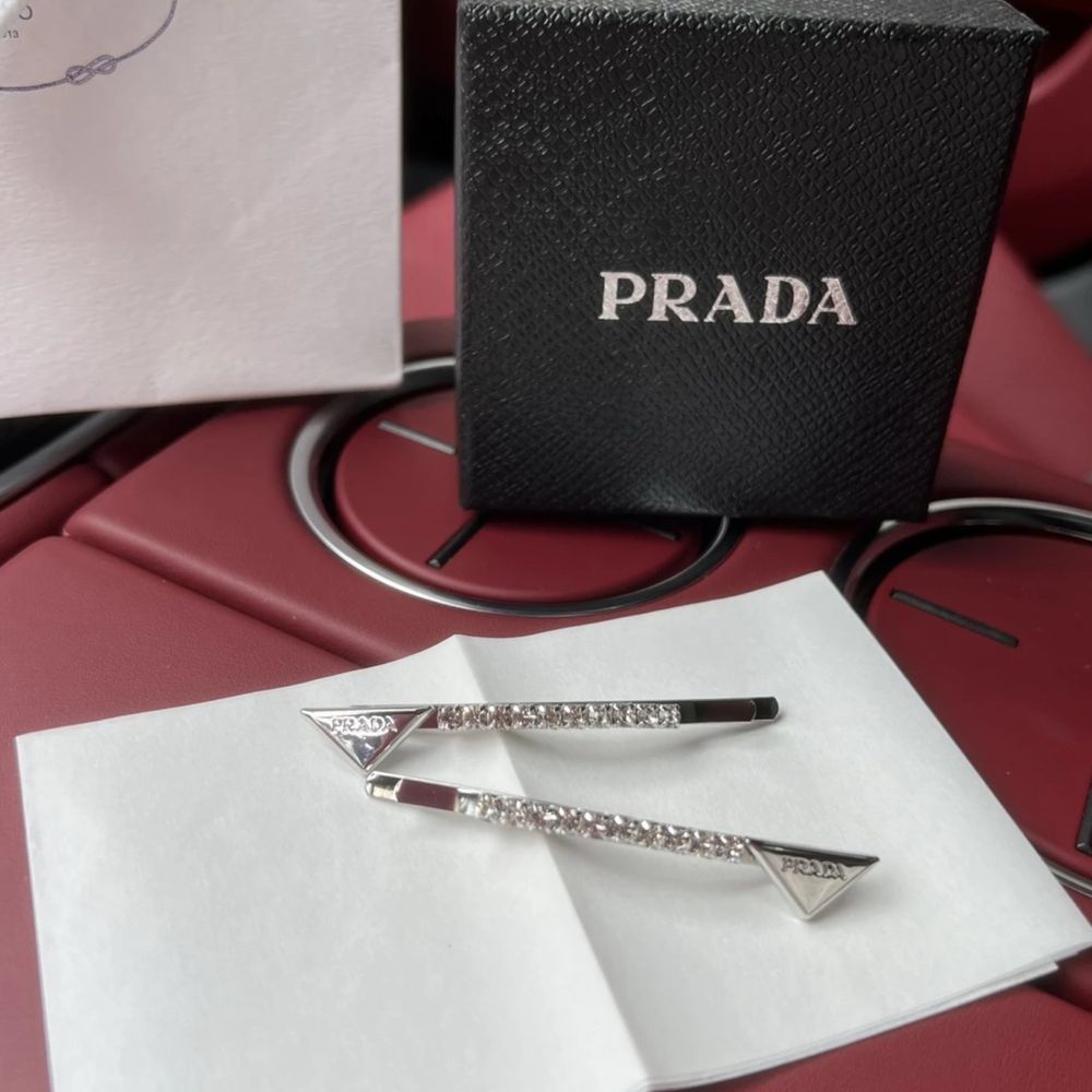 Фиби prada и dior