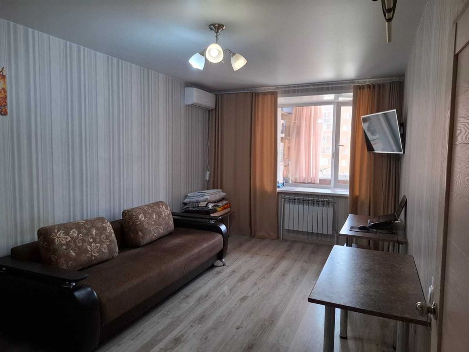 Продается 1-комн. квартира 48.5 кв.м. 5 этаж из 9. Мкр. Береке д. 53.