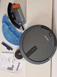 Aspirator/mop robot Oskar
