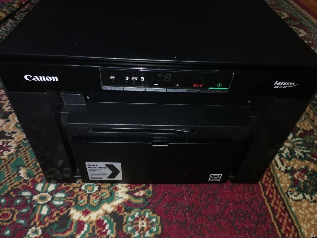 Canon 3010 printer 3/1 sotiladi ishlashi yaxshi uyda foydalalingan.