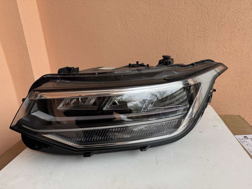 Фар за Фолксваген/VW Tiguan