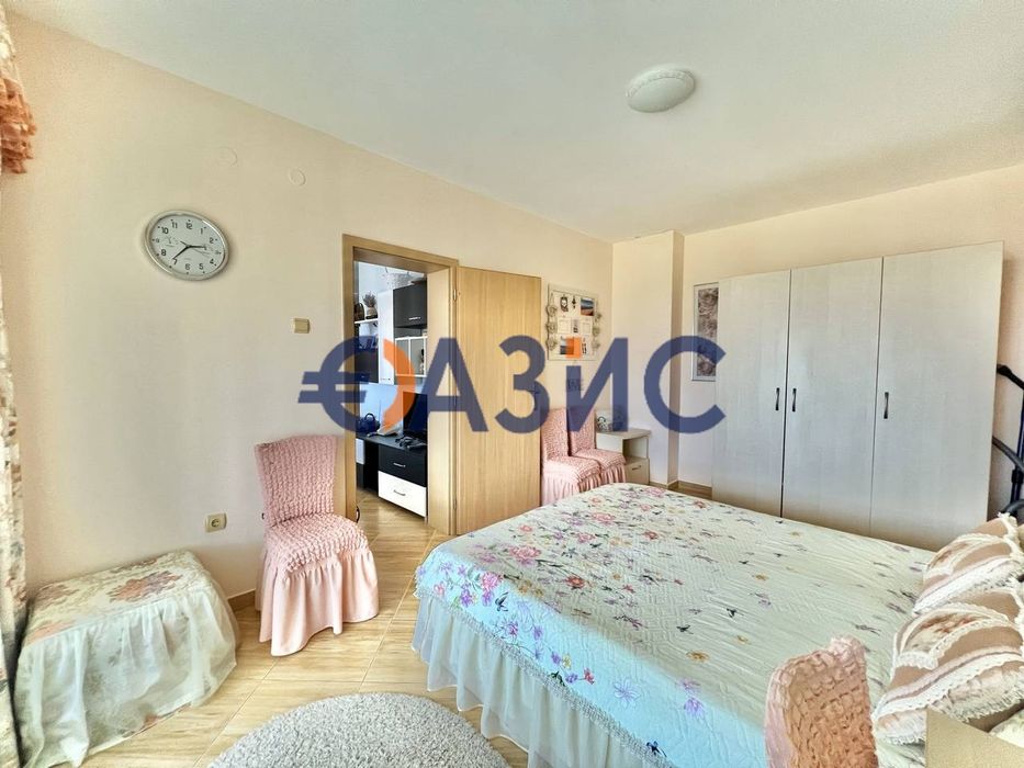 Продава се Двустаен апартамент в к.к. Слънчев бряг - 102 кв.м за 736 €/кв.м - Снимка #8