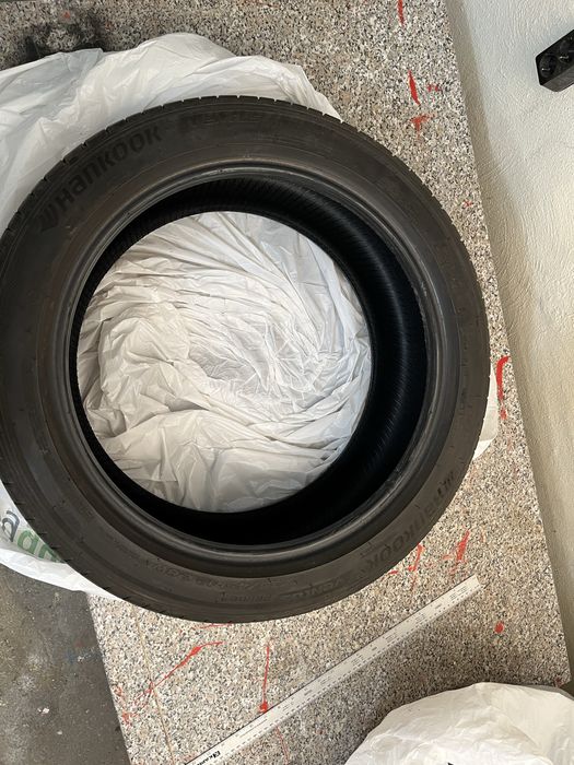 Hankook 235/45/18 летни гуми