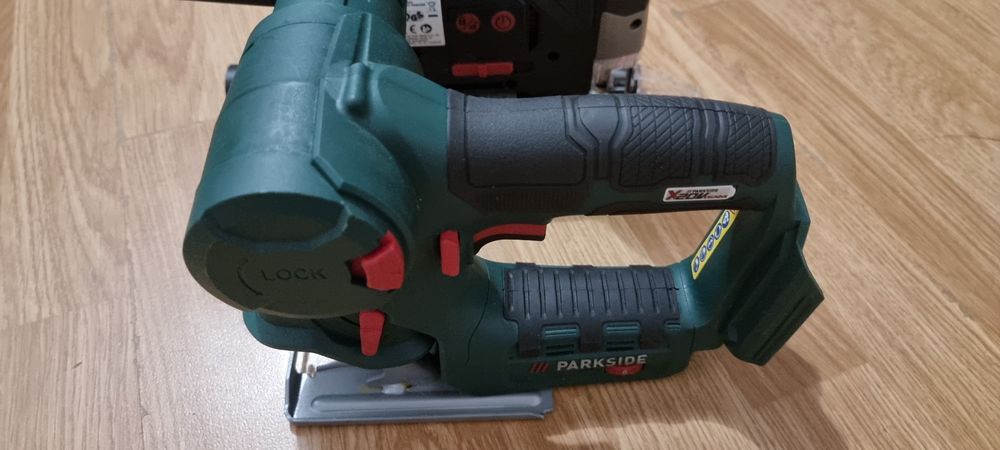 Parkside pendular soricel