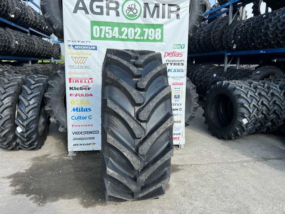 Anvelope noi radiale 650/75R32 pentru combina