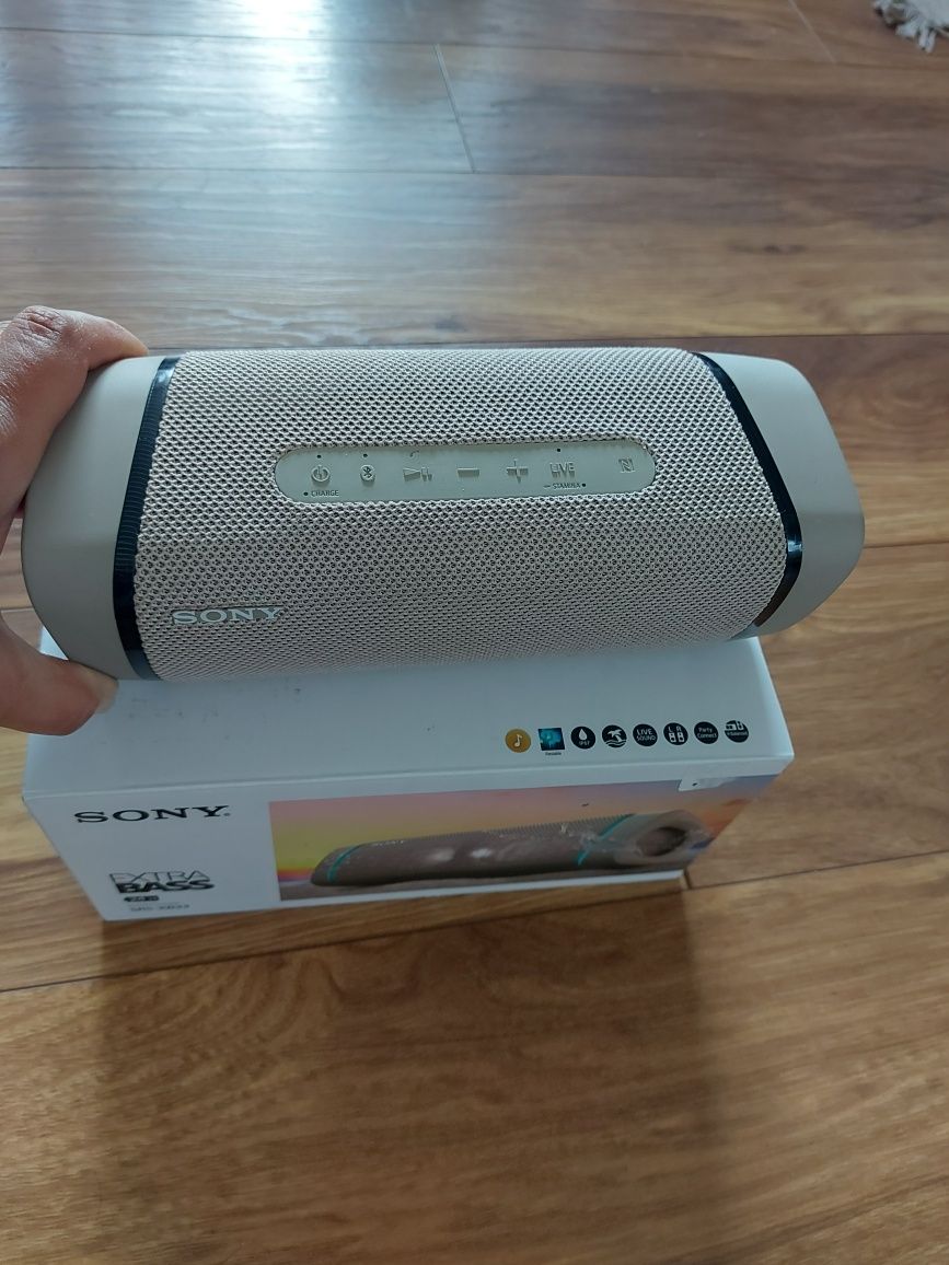 Блутут тонколона SONY SRS-XB33