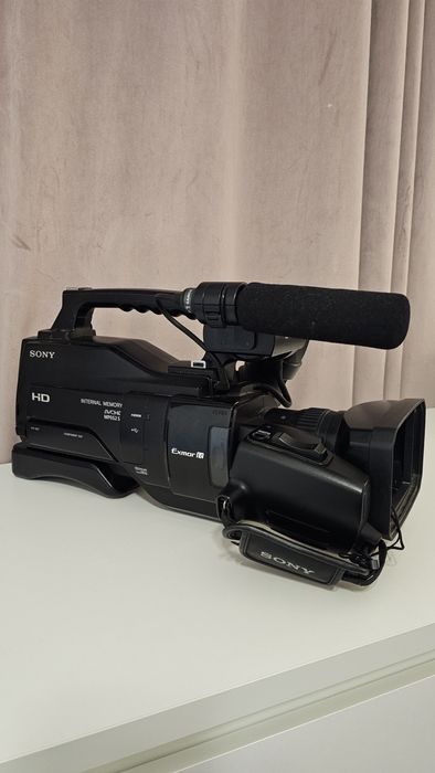 Sony HXR-MC1500 + geantă Mettar – cameră video profesională