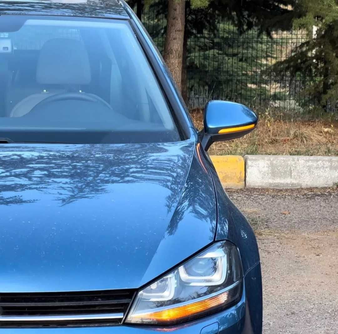 Динамични (бягащи) мигачи за огледалата за VW Golf Голф