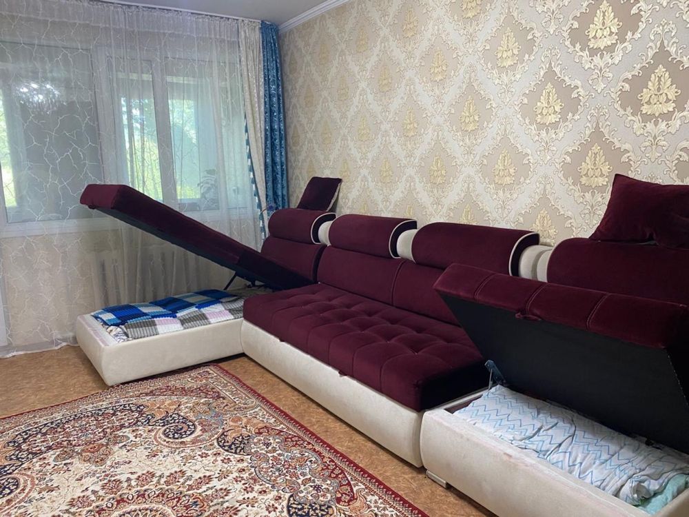 Диван в гостевую комнату