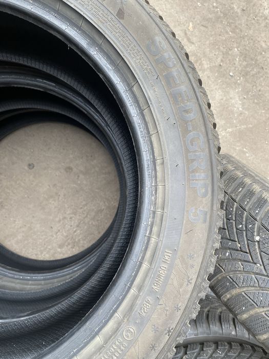 215/55/17 Semoerit 4бр 2024