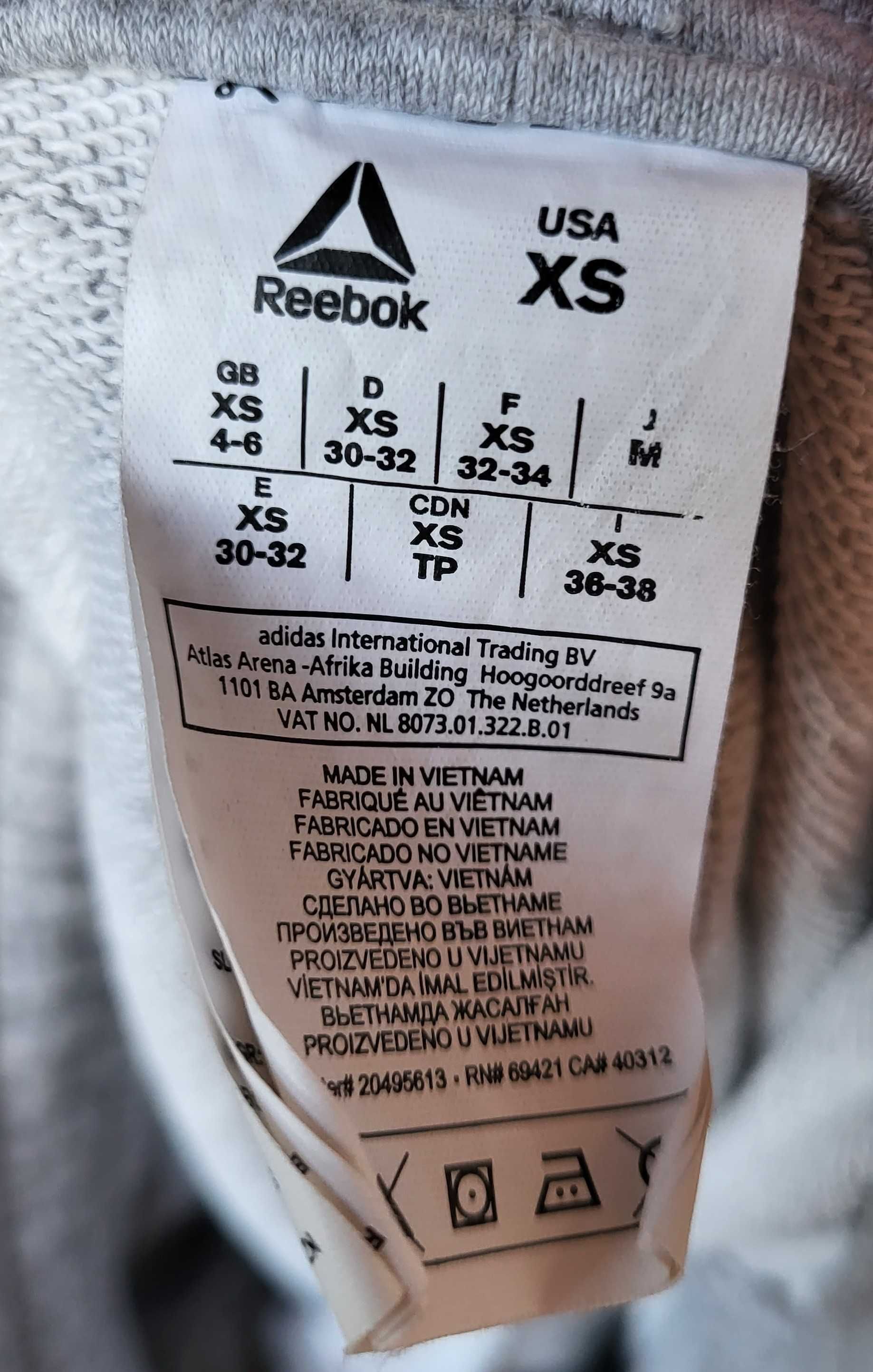 Оригинален Анцуг Reebok