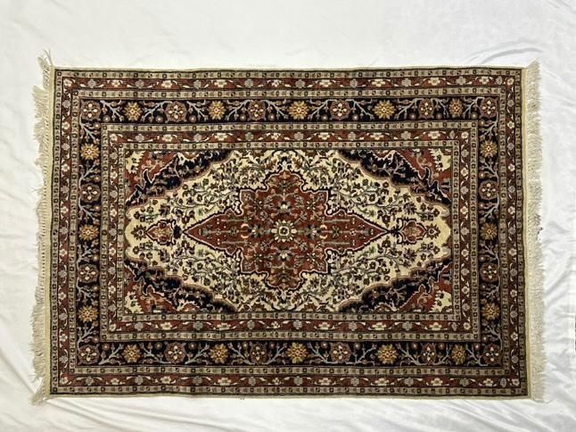 Иранской ковер ручной работы, размер125х185, за200$