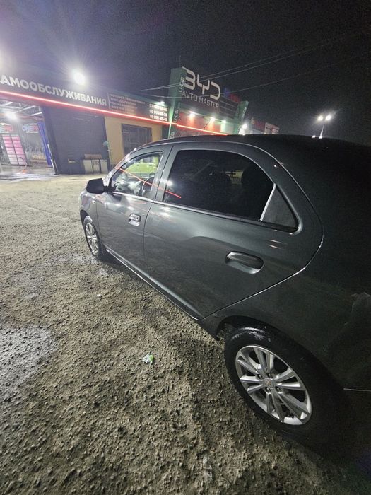 Chevrolet Cobalt 2022 yil.