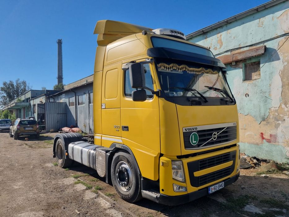 De vanzare camion volvo