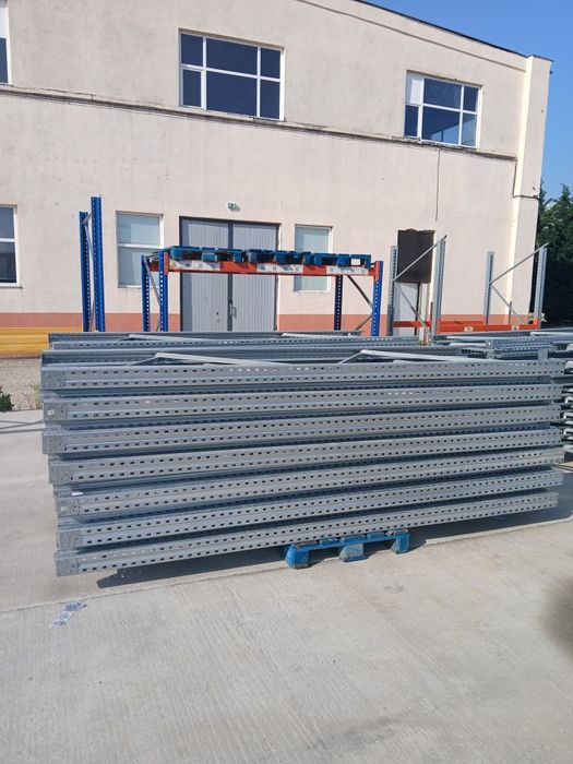 Avem rafturi metalice de vânzare producător Dexion