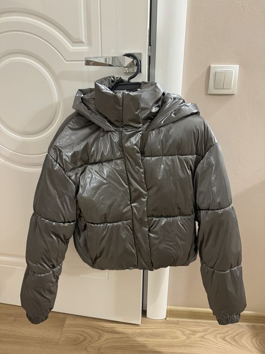 Късо яке на марката Zara