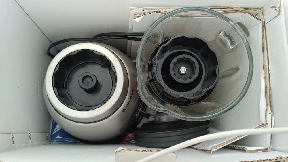 Boinman blender sotiladi