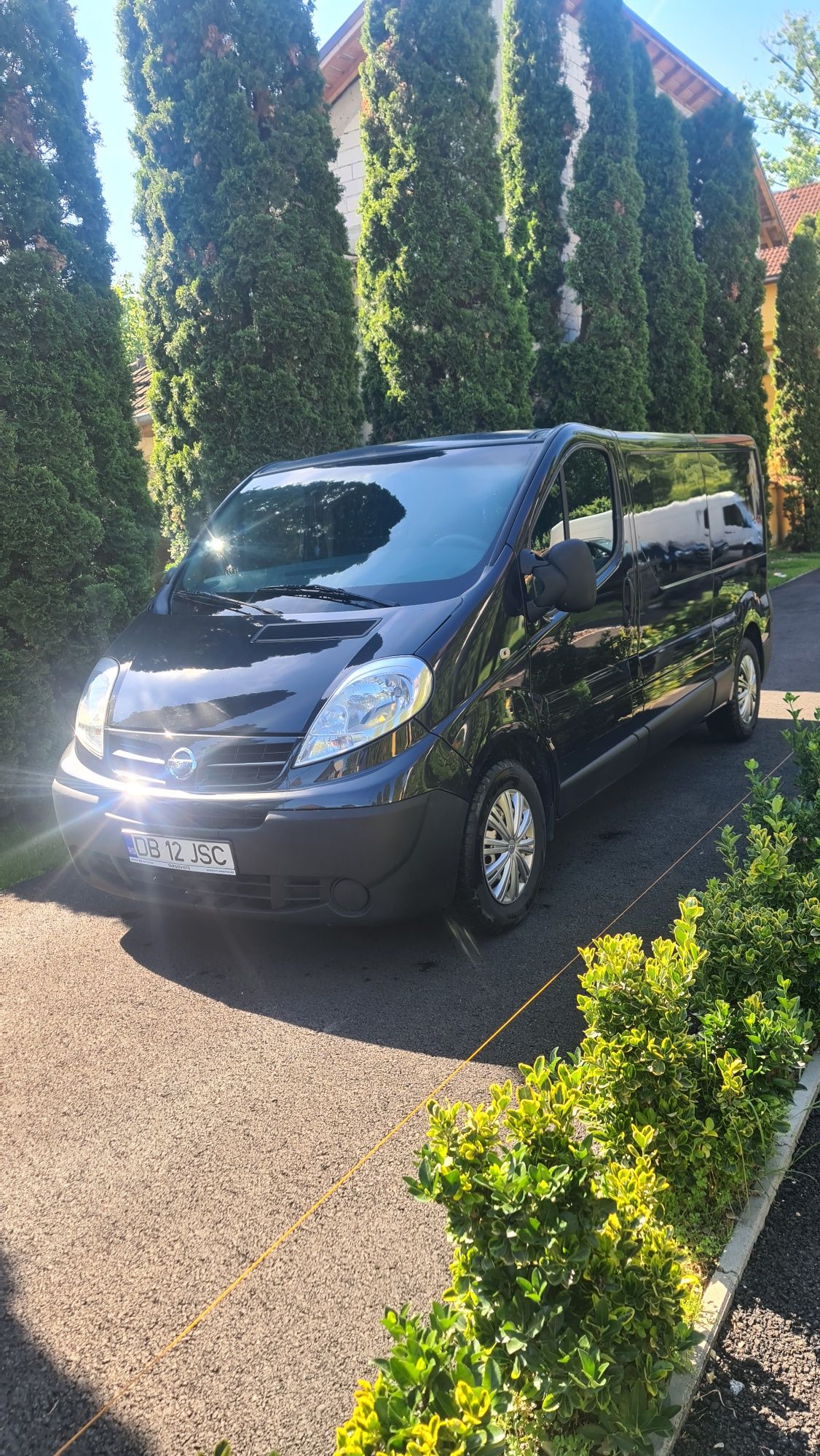 Vând Nissan Primastar.renault trafic opel