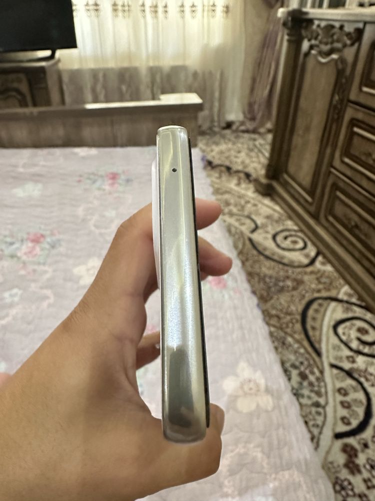 Samsung a 53 256 gb oq idealni