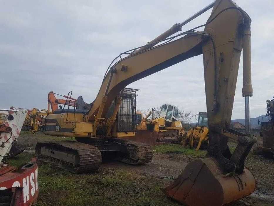 Dezmembrez excavator Caterpillar 325 BL