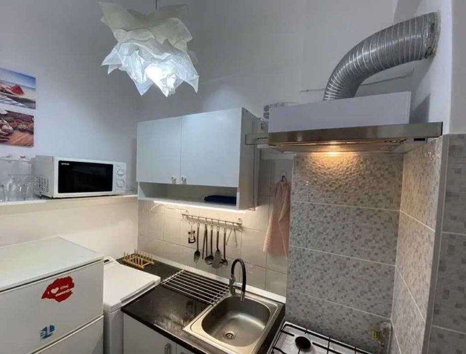 Дава се под наем Тристаен апартамент в Пловдив, Остромила - 88 кв.м за 331.5 € - Снимка #2