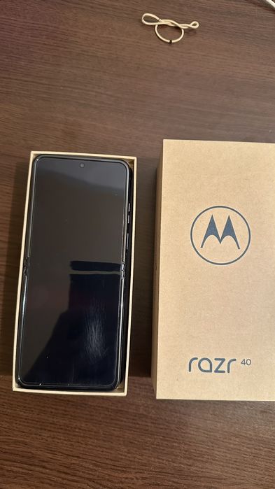 Motorola razr 40